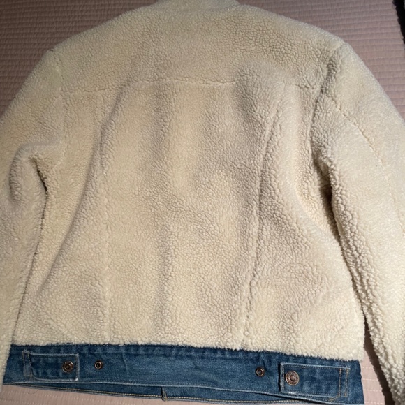 Levi’s shearling jacket - Picture 5 of 5